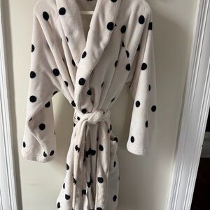 Victoria's Secret White Plush Robe